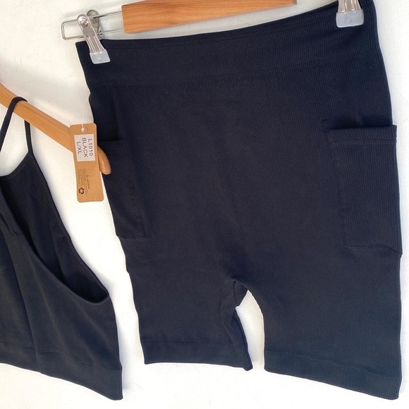(AA4) Odiva Black Ribbed 2piece Tank top and Biker Short set, Size XL, NWT - Picture 6 of 14
